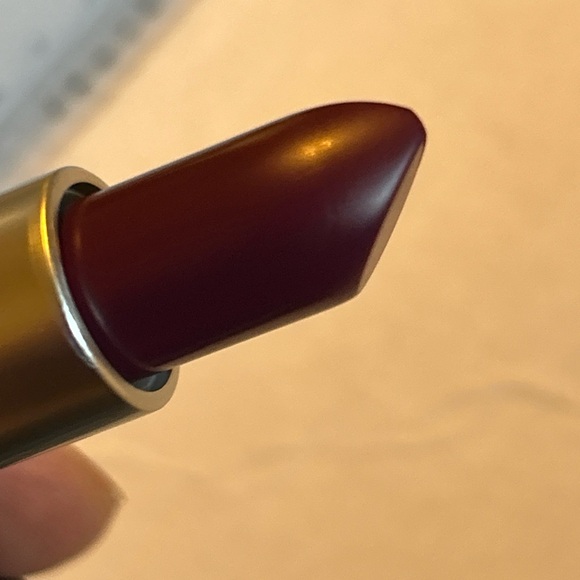 Mac Satin Lipstick #819 Rebel New - Picture 7 of 10